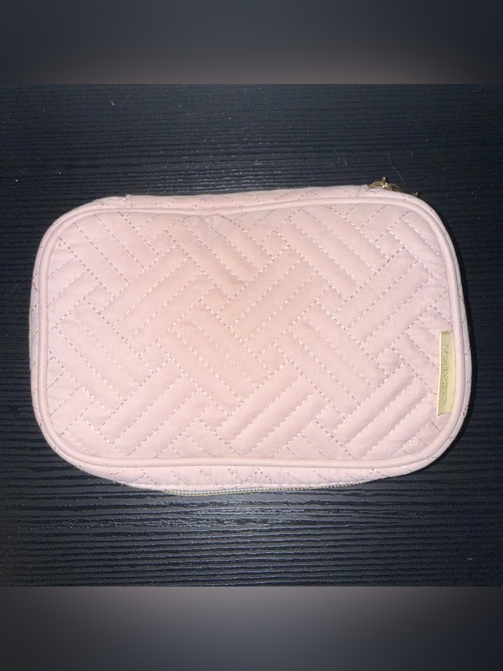 Quilted Light Pink Bagsmart Travel Jewelry Pouch with Gold Accent